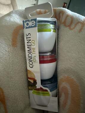 Joie Snack On The Go Bundle with Joie Condiments On The Go, Assorted Colors : Gr